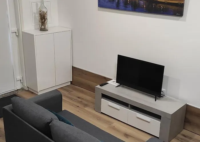 Casa Da Praca Feriehus